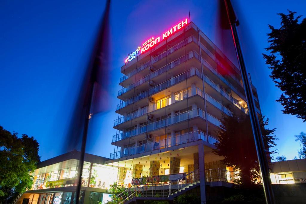 Hotel Coop - Kiten Kiten (Burgas) Exterior foto